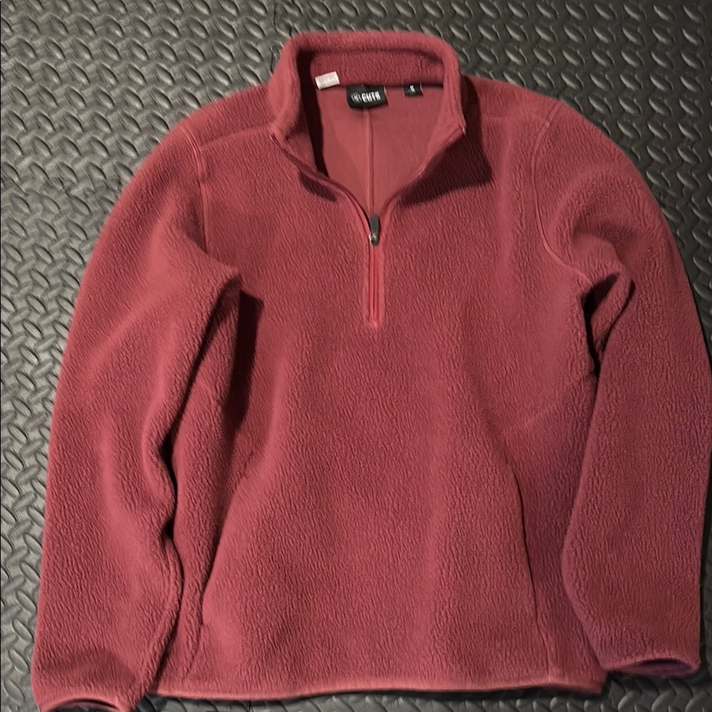 Cuts Burgundy Fleece Pullover